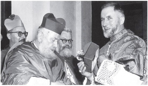 Mgr Marcel Lefebvre le 2 février 1956 à Dakar